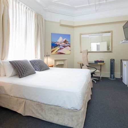นูทรอล เบย์ ล็อดจ์ Hotel ซิดนีย์ ภายนอก รูปภาพ